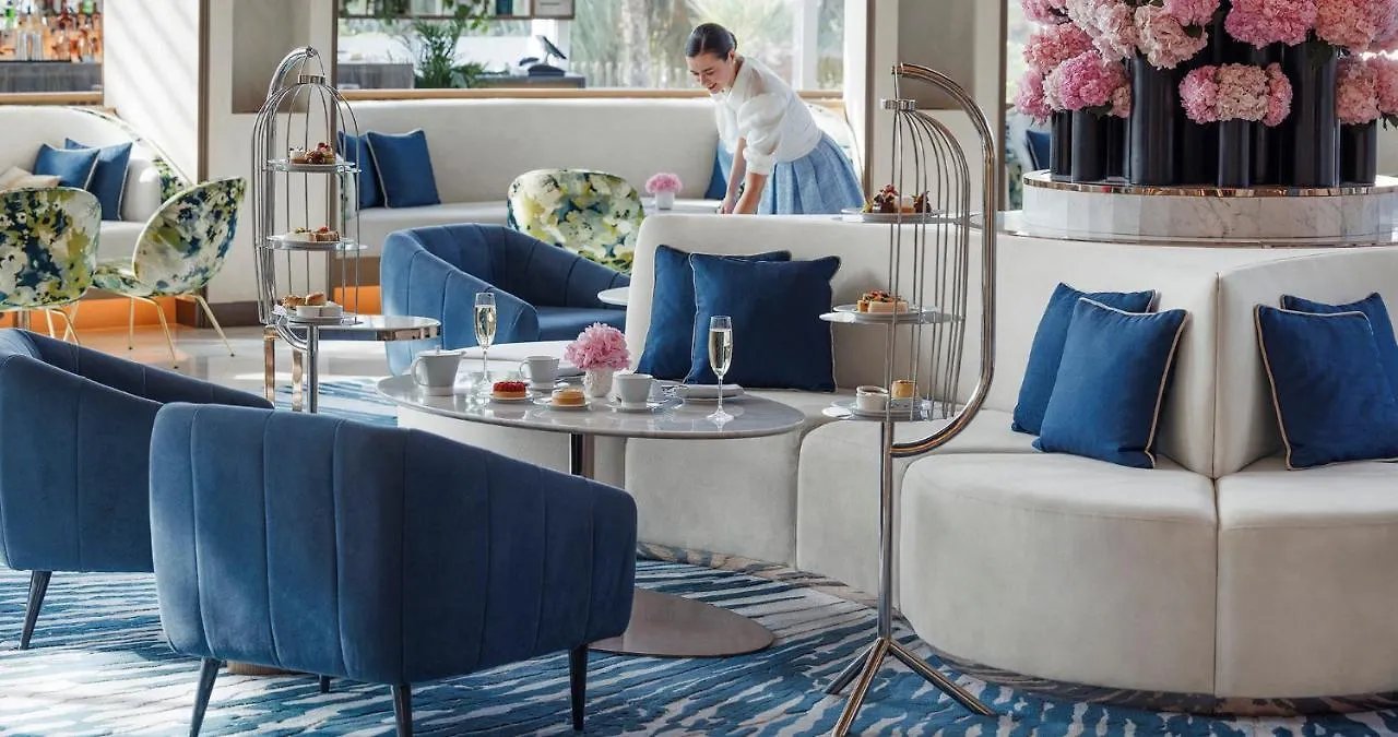 Jumeirah Beach Hotel Dubaj 5*,