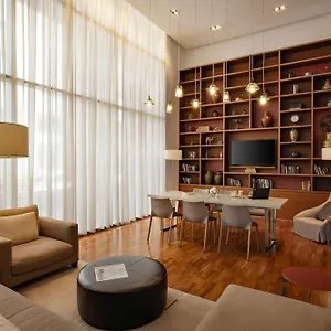 Szálloda Marriott Executive Creek