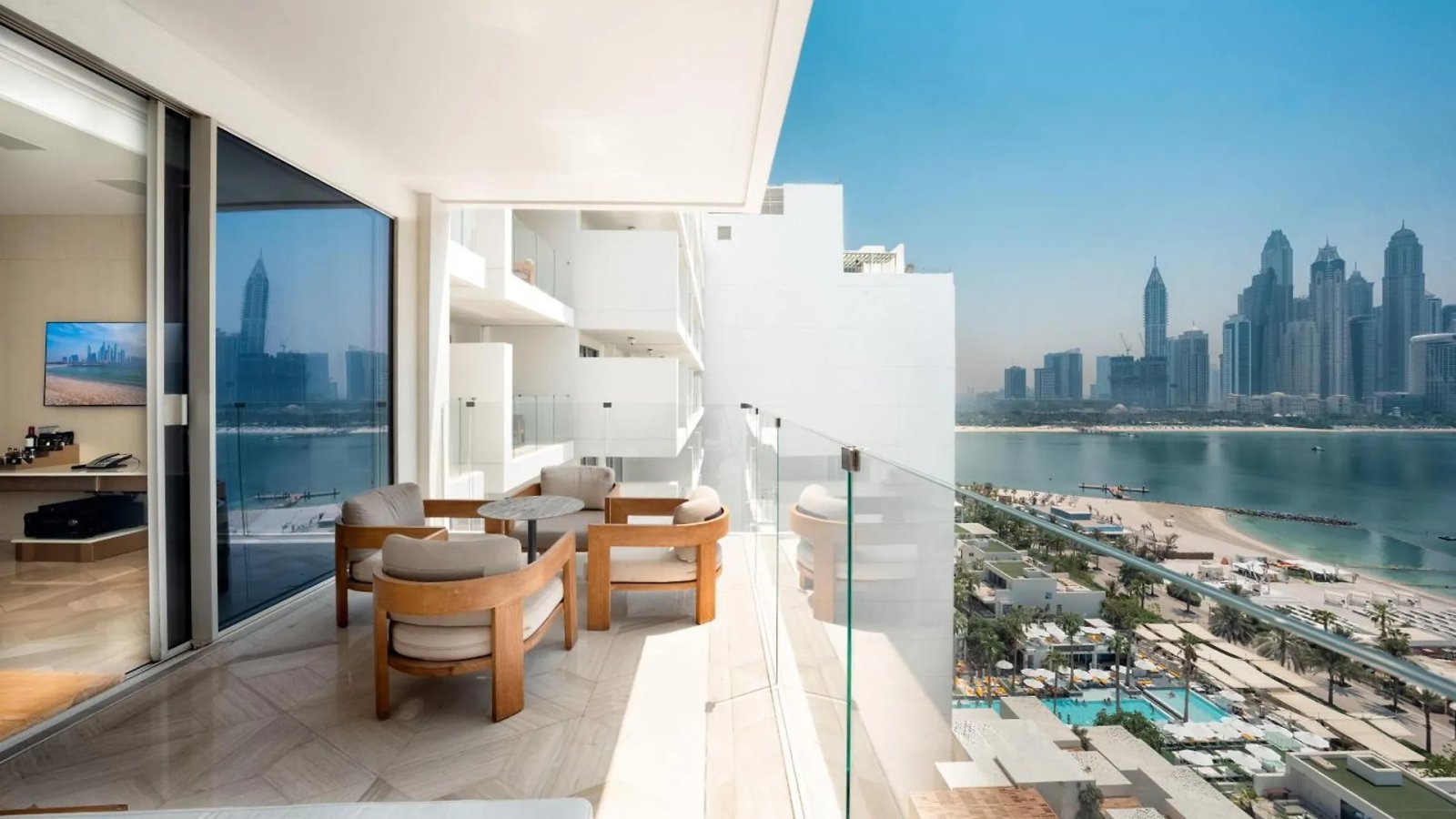 Resort Five Palm Jumeirah Dubai Hotel